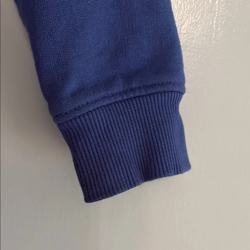 4/$20 United Colors Of Benetton Blue Kids Hoodie, size 5-7 - Picture 5 of 6